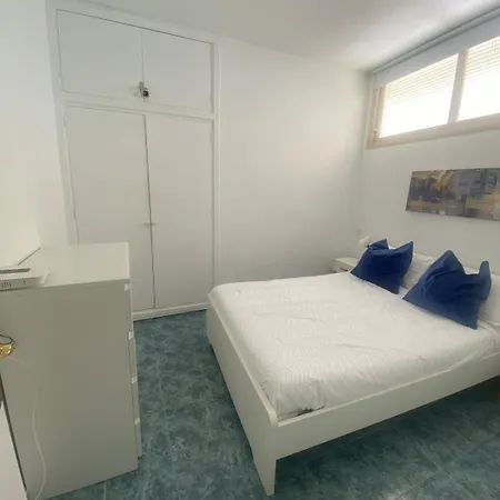 Playa Americas アパート